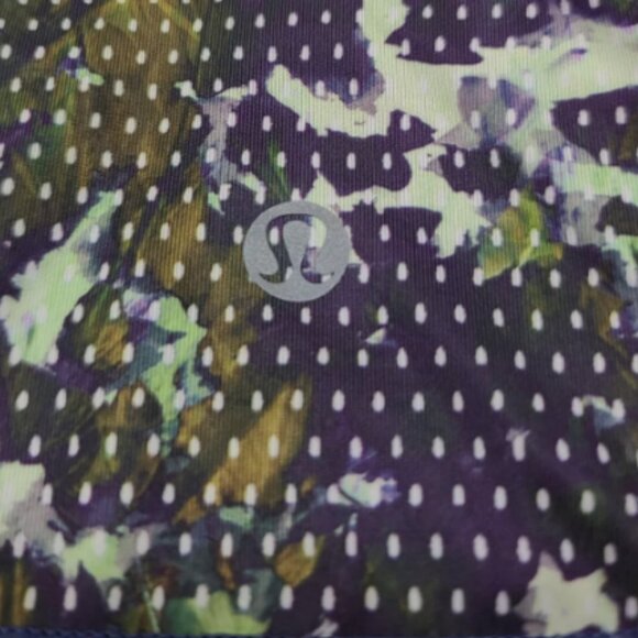 Lululemon Running in the City Multicolor Floral Mesh Panel Tank - Picture 3 of 3